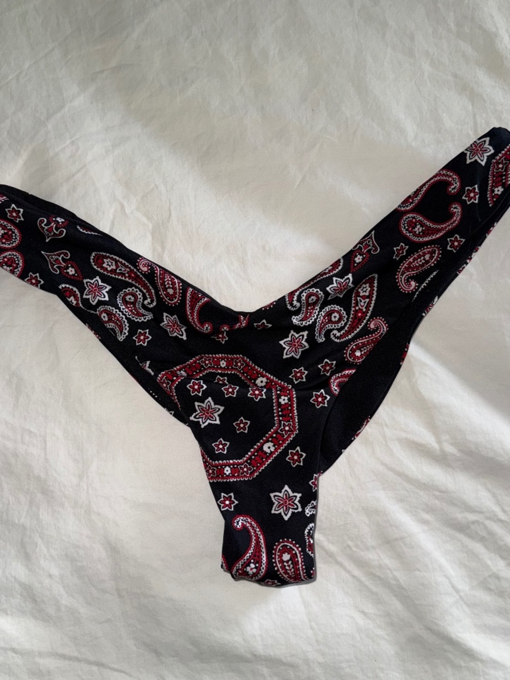 Tezenis Bikini Bottom - Paisley Black red and white - US S